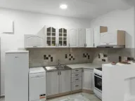 Rent, one bedroom apartment, 50m², Škaljari, Kotor - image 6