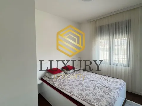 Izdavanje, dvosoban stan, 58m², Central Point, Podgorica - image 4