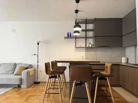 Izdavanje, četvorosoban stan, 79m², Telep, Novi Sad Sve Podlokacije - image 3