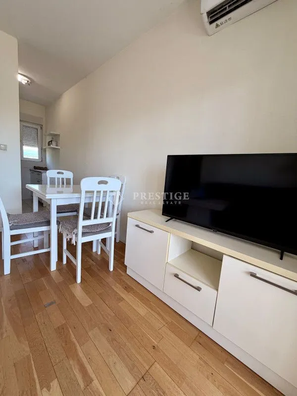 Rent, one bedroom apartment, 40m², Zabjelo, Podgorica