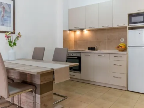 Sale, one bedroom apartment, 54m², Budva, Crna Gora - image 6