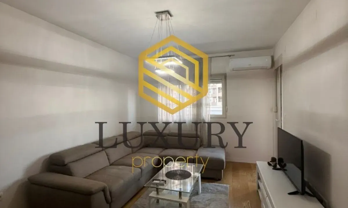 Rent, one bedroom apartment, 49m², Central Point, Podgorica