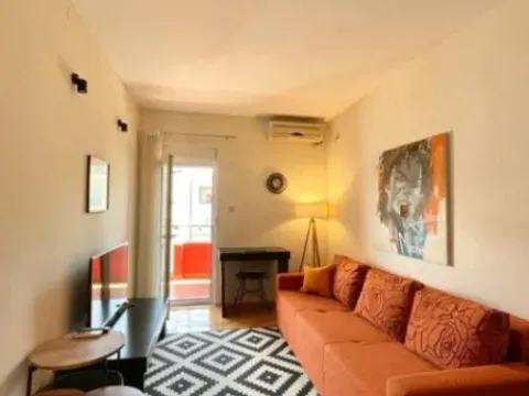 Izdavanje, jednosoban stan, 40m², Blok 9, Podgorica - image 5