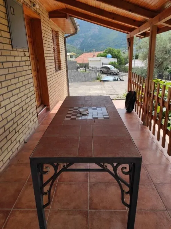 Sale, house, 170m², Bar, Crna Gora