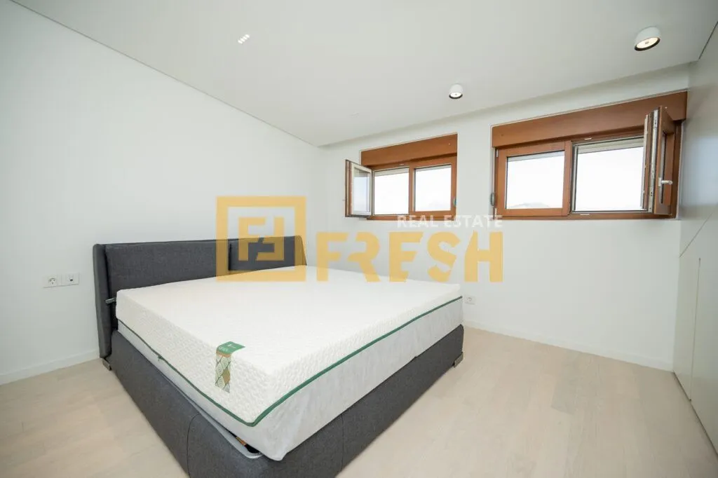 Sale, three bedroom apartment, 135m², Master Kvart, Podgorica
