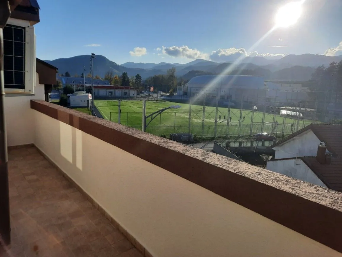 Prodaja, dvosoban stan, 62m², Cetinje, Crna Gora