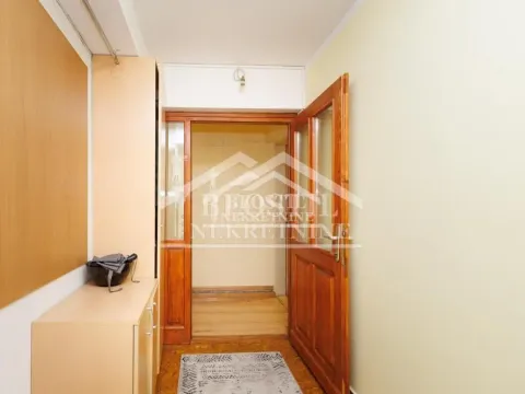 Prodaja, četvorosoban stan, 84m², Gundulićev Venac, Beograd - image 2