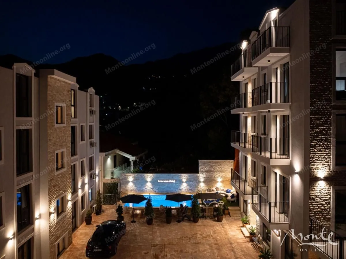 Prodaja, jednosoban stan, 36m², Podkošljun, Budva