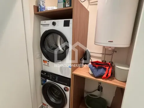 Izdavanje, trosoban stan, 76m², Savski Venac, Beograd - image 14