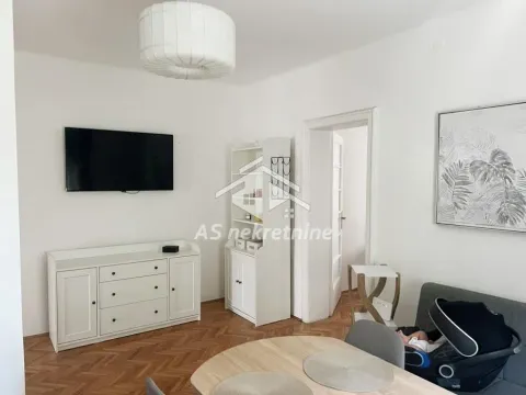 Izdavanje, stan, 55m², Tašmajdan, Palilula Sve Podlokacije - image 2