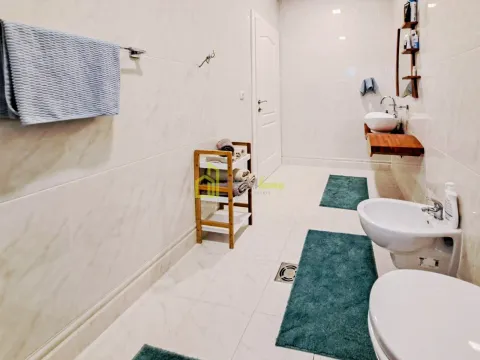 Prodaja, kuća, 190m², Bar, Crna Gora - image 6