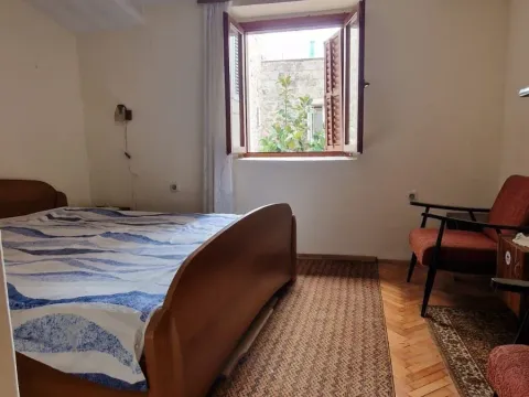 Prodaja, kuća, 95m², Stari Grad, Budva - image 18