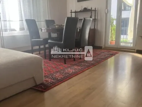 Izdavanje, dvosoban stan, 41m², Vračar Hram, Vračar Sve Podlokacije - image 3