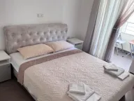 Rent, one bedroom apartment, 63m², Bečići, Budva - image 10