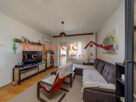 Prodaja, kuća, 220m², Rušanj, Beograd - image 4