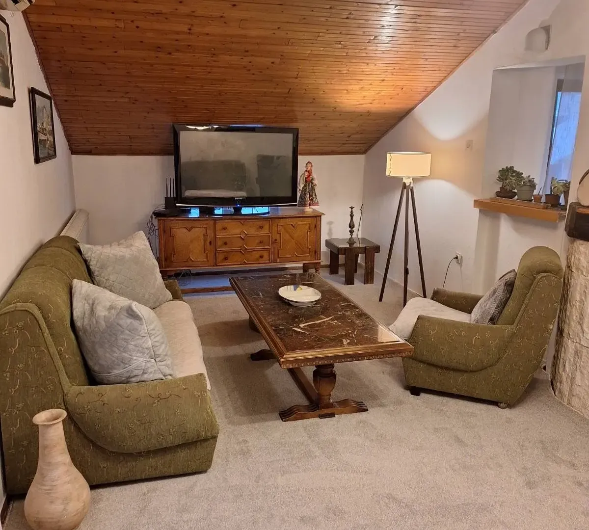 Rent, three bedroom apartment, 120m², Bečići, Budva