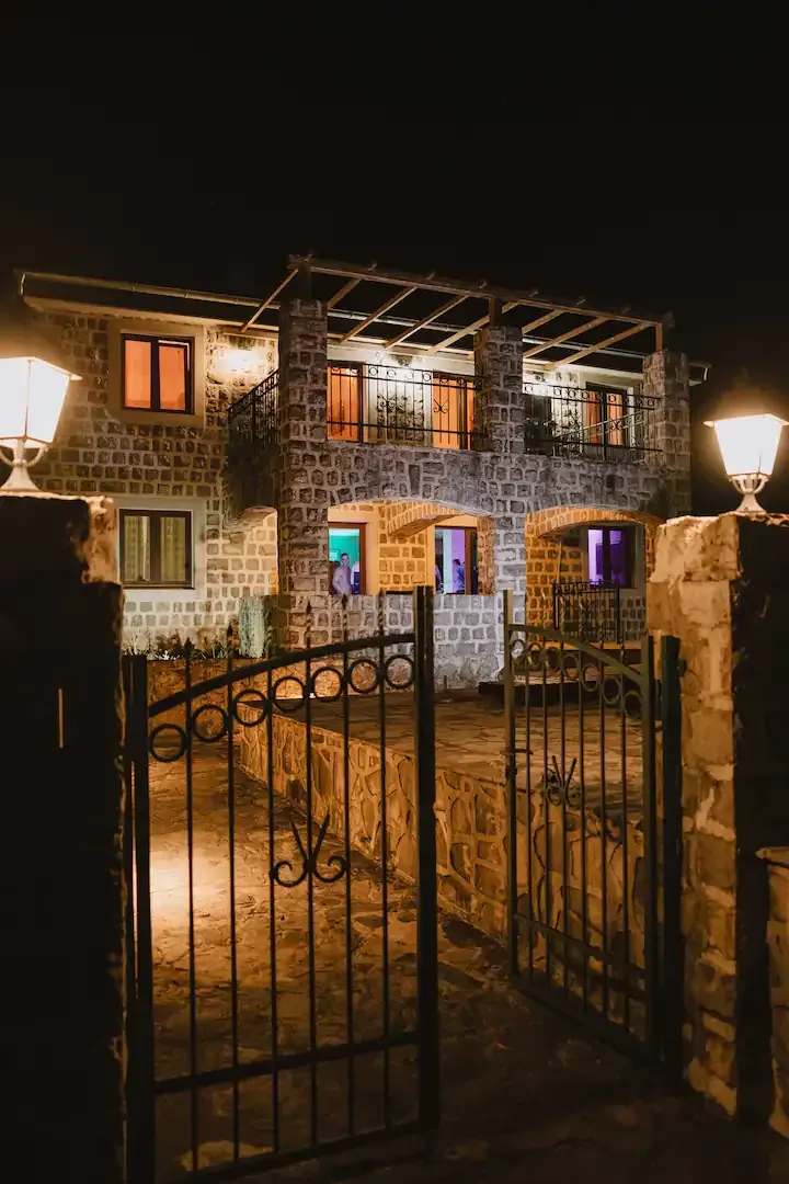 Sale, house, 466m², Petrovac, Budva