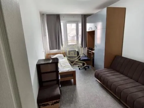 Prodaja, četvorosoban stan, 79m², Palilula, Niš - image 11