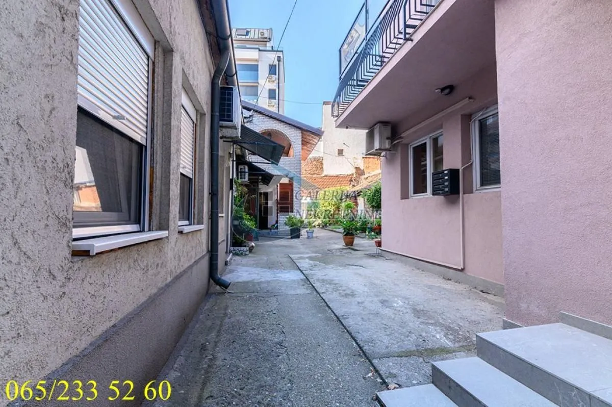 Sale, one bedroom apartment, 43m², Vračar Hram, Vračar Sve Podlokacije