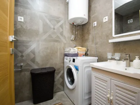 Rent, one bedroom apartment, 45m², Pobrežje, Podgorica - image 18