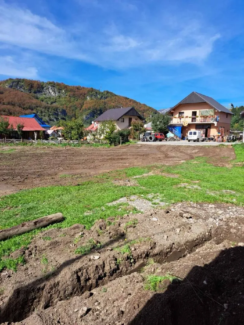 Prodaja, plac, 1053m², Centar, Kolašin