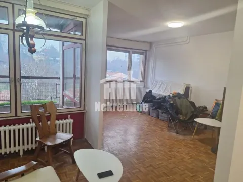 Prodaja, trosoban stan, 82m², Banjica, Voždovac Sve Podlokacije - image 1