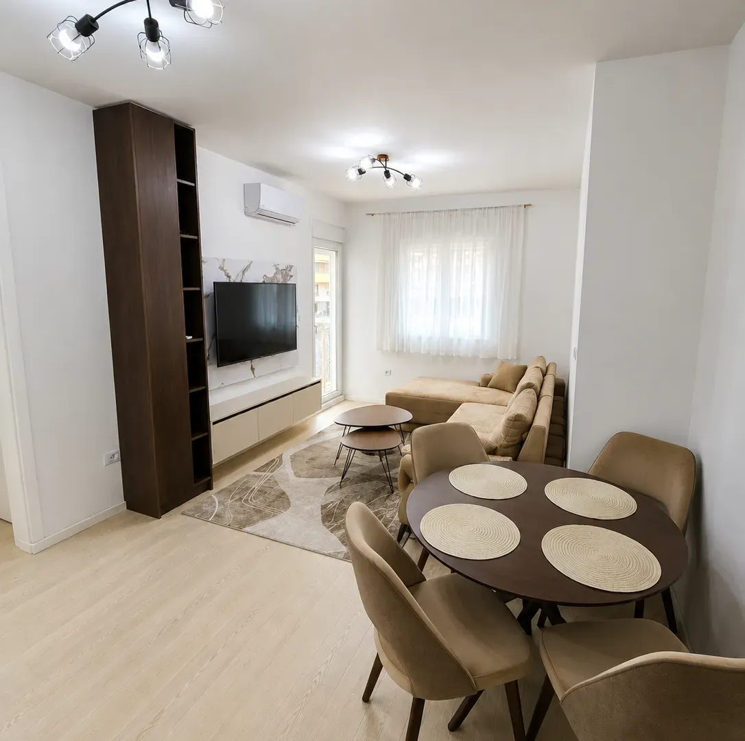 Izdavanje, jednosoban stan, 40m², City Kvart, Podgorica