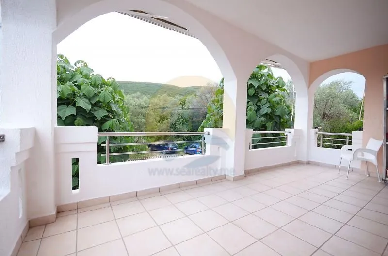 Prodaja, kuća, 253m², Krašići, Tivat
