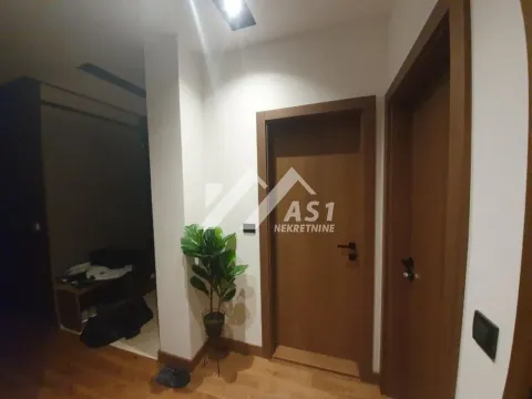 Izdavanje, trosoban stan, 78m², Sajam, Novi Sad Sve Podlokacije - image 7