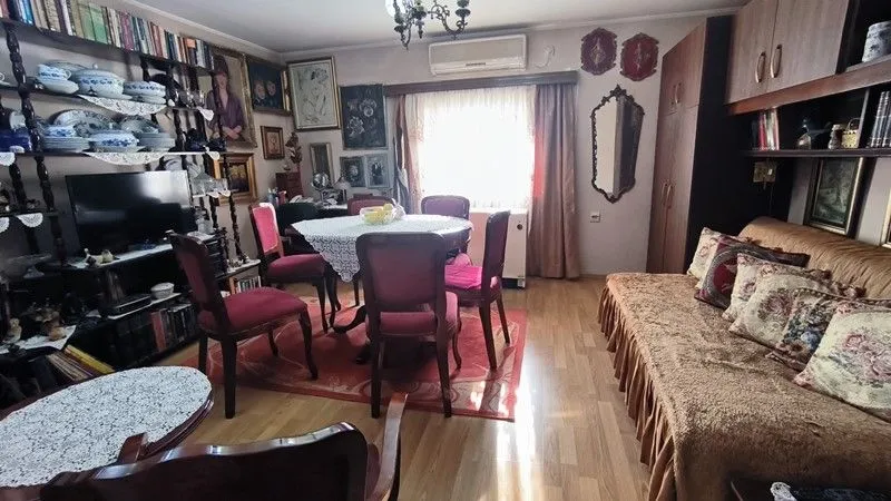 Sale, three bedroom apartment, 67m², Savski Venac, Beograd