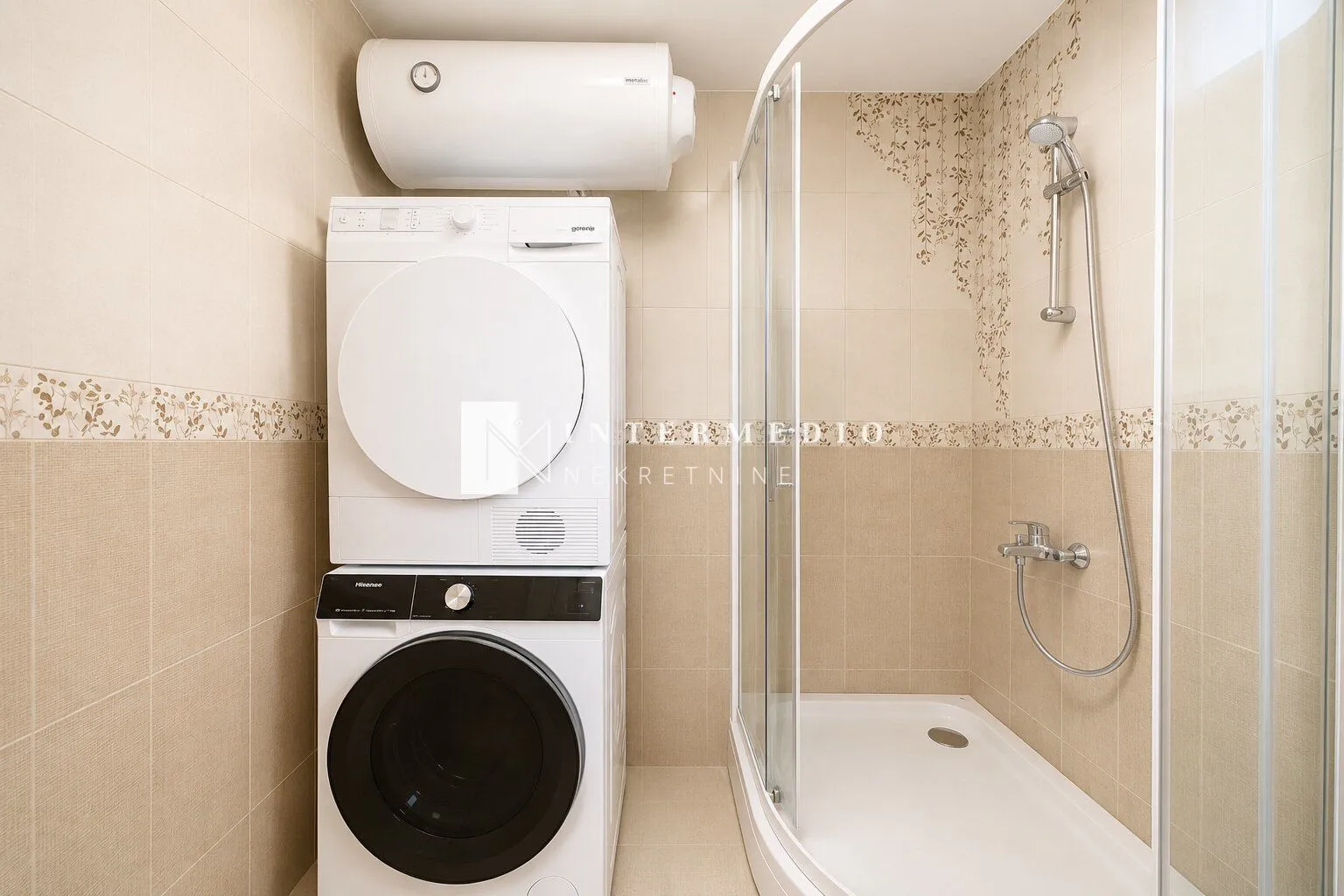 Prodaja, dvosoban stan, 93m², Topla, Herceg Novi