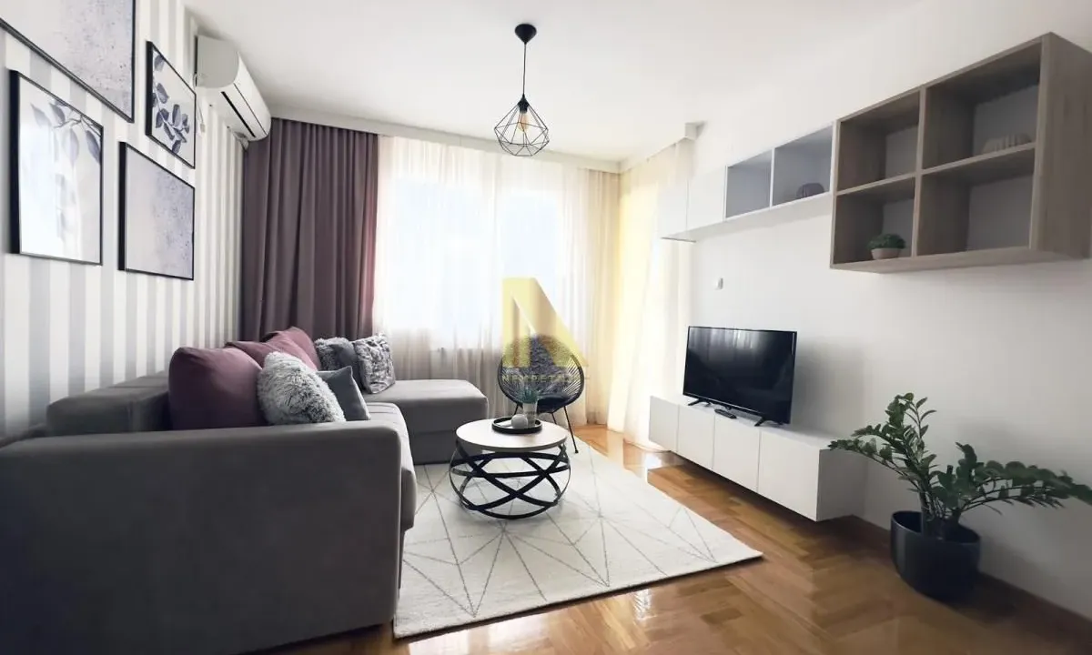 Izdavanje, dvosoban stan, 41m², Podbara, Novi Sad Sve Podlokacije