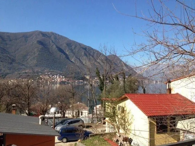 Prodaja, kuća, 51m², Dobrota, Kotor