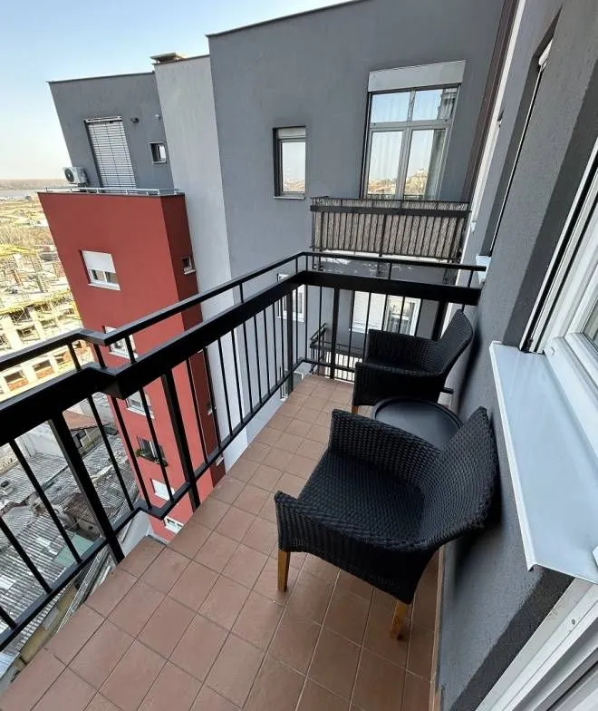 Rent, three bedroom apartment, 72m², Karaburma, Palilula Sve Podlokacije