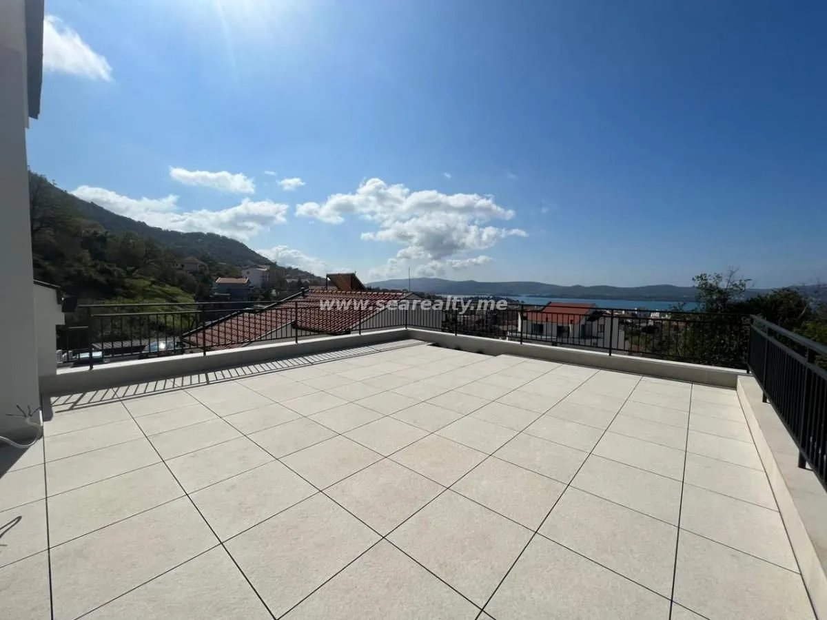 Prodaja, kuća, 273m², Tivat, Crna Gora