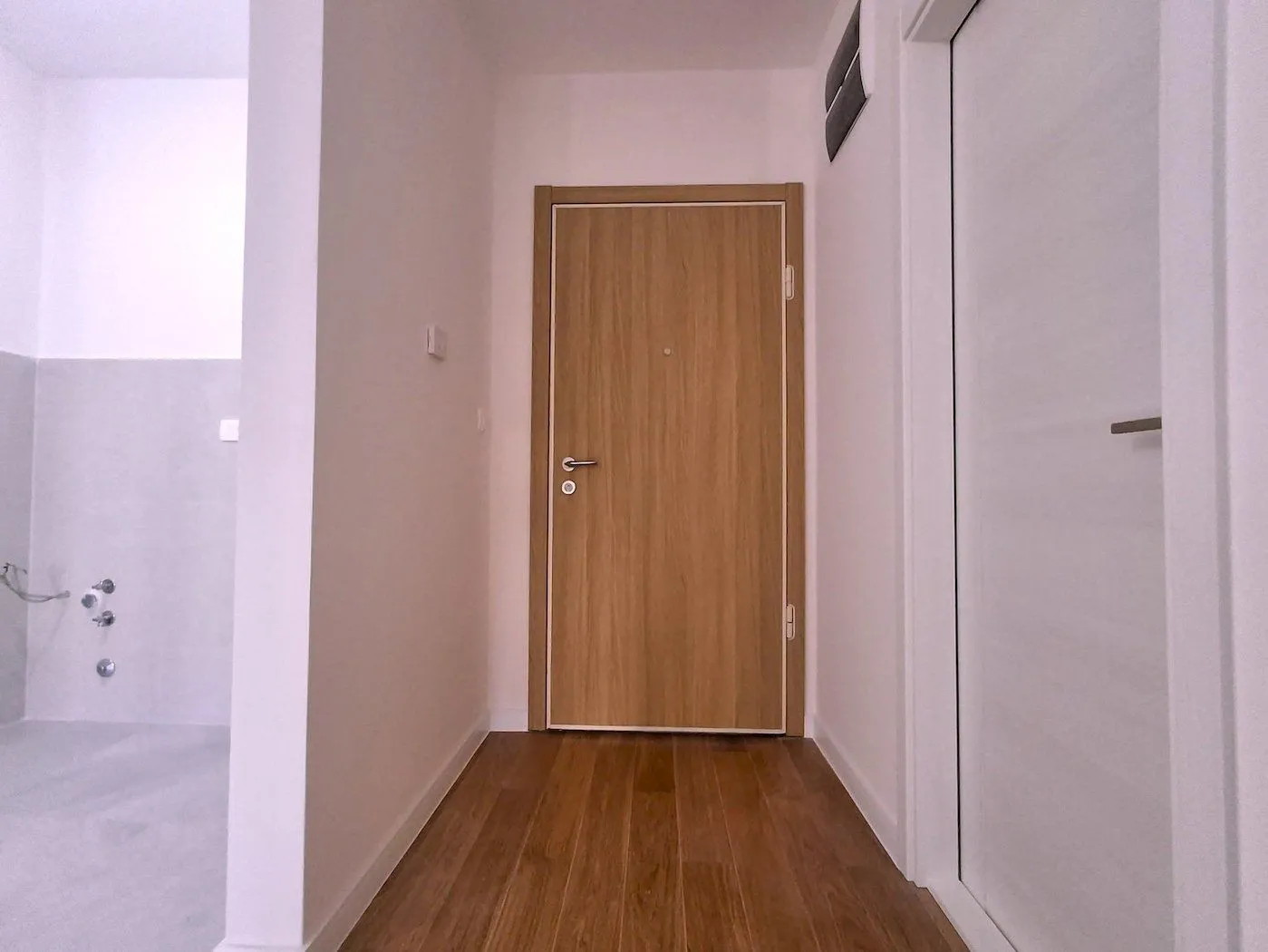 Rent, apartment, 40m², Central Point, Podgorica