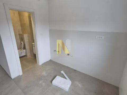 Prodaja, poslovni prostor, 650m², Petrovaradin, Novi Sad - image 3