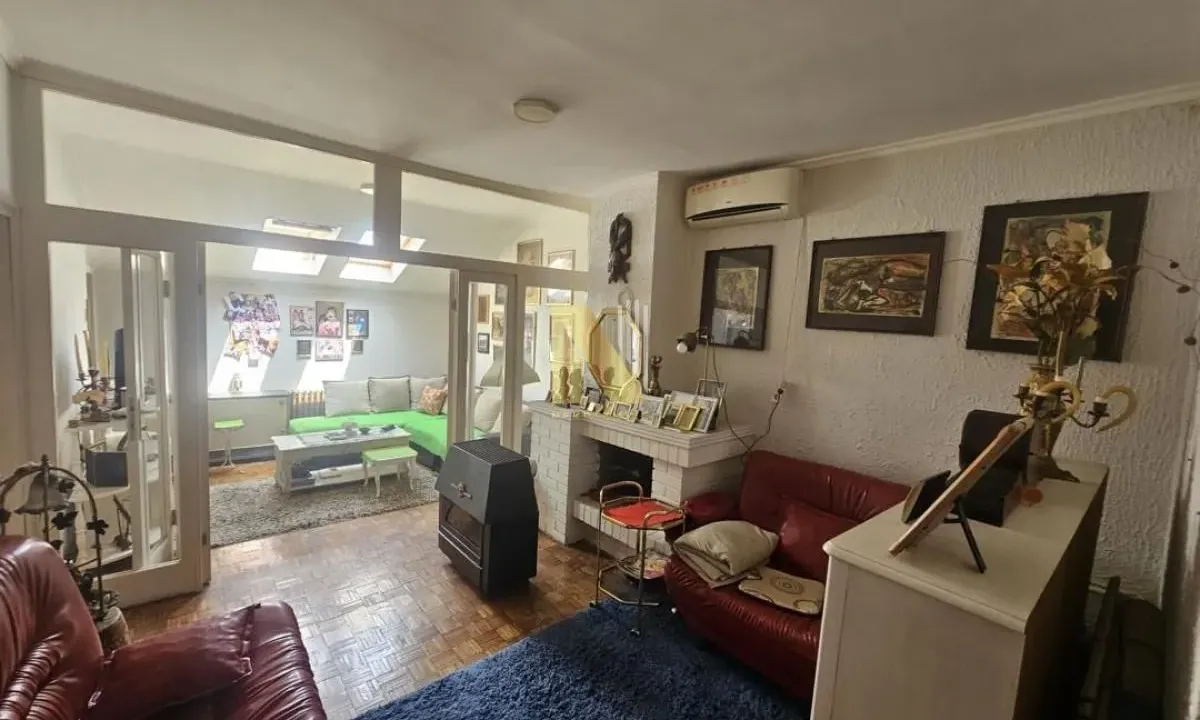 Prodaja, četvorosoban stan, 104m², Kula, Srbija