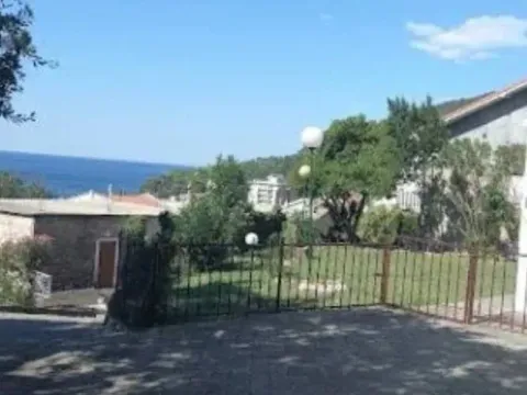 Prodaja, kuća, 480m², Centar, Budva - image 1