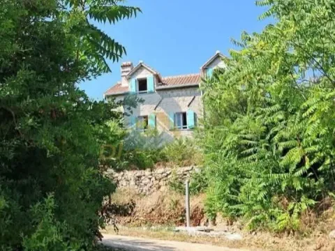 Prodaja, kuća, 138m², Zagora, Kotor - image 2