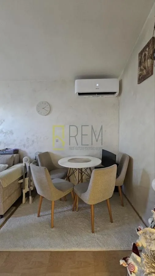 Prodaja, dvosoban stan, 42m², Preko Morače, Podgorica