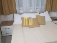 Izdavanje, trosoban stan, 80m², Stari grad, Novi Sad - image 13