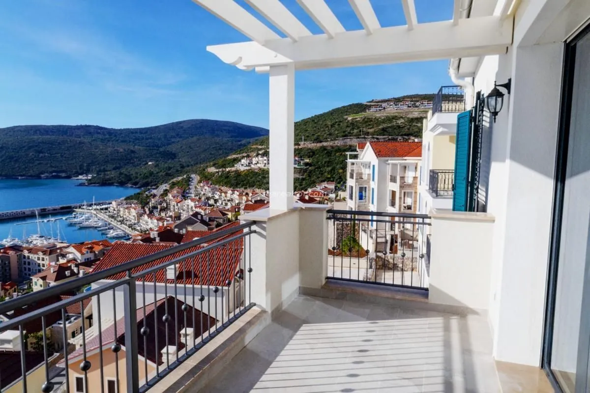 Prodaja, jednosoban stan, 72m², Luštica Bay, Tivat