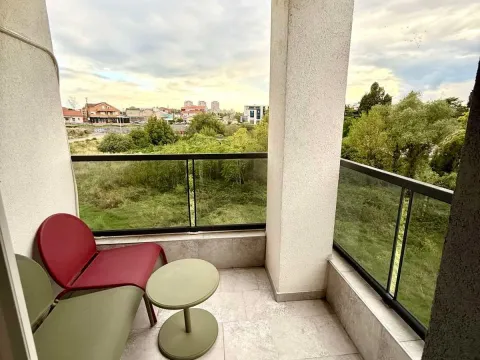Prodaja, dvosoban stan, 67m², Centar, Podgorica - image 9