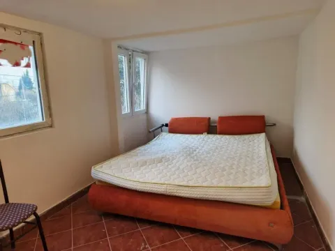 Rent, house, 32m², Šušanj, Bar - image 4