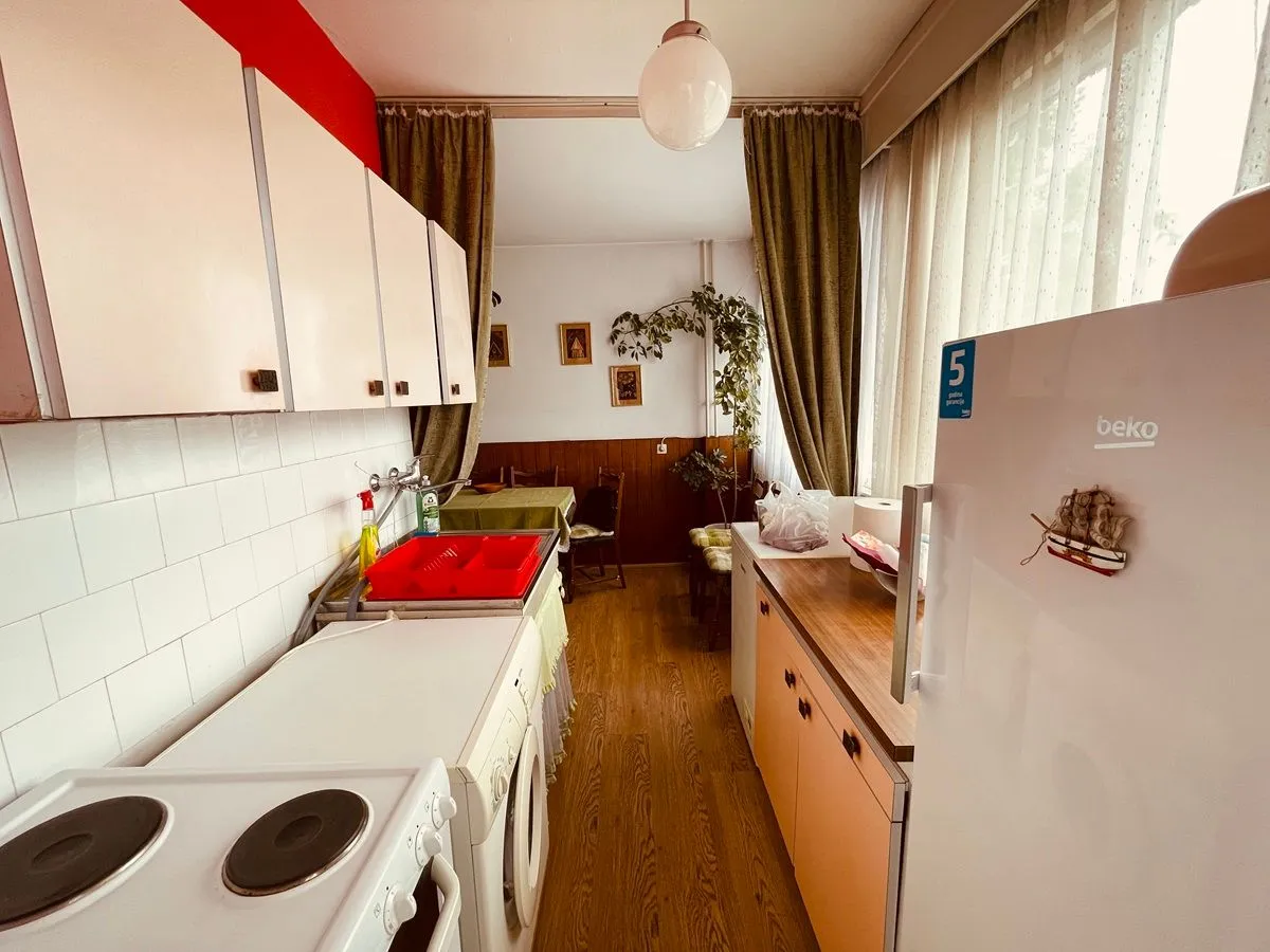 Izdavanje, dvosoban stan, 67m², Voždovac Sve Podlokacije, Beograd