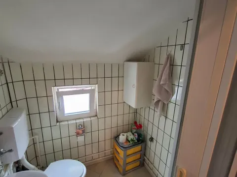 Prodaja, trosoban stan, 83m², Petrovac, Budva - image 10