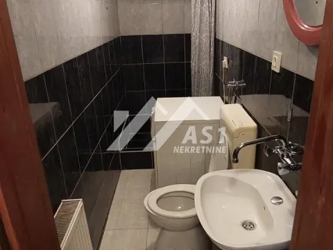 Izdavanje, jednosoban stan, 29m², Salajka, Novi Sad Sve Podlokacije - image 6