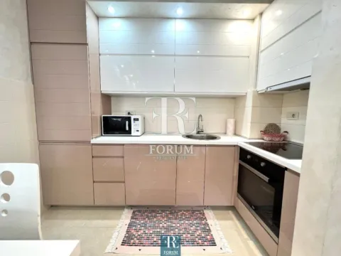 Izdavanje, jednosoban stan, 50m², City Kvart, Podgorica - image 6