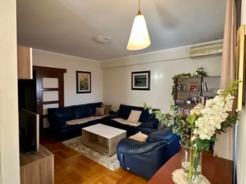 Izdavanje, dvosoban stan, 60m², Stari Aerodrom, Podgorica - image 4